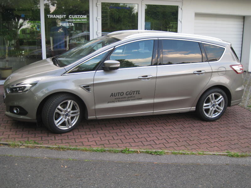 Ford S-MAX