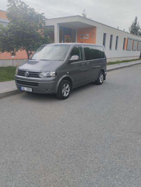 Volkswagen Caravelle