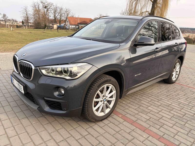 BMW X1