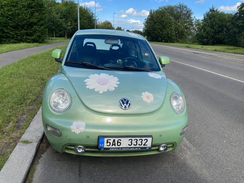 Volkswagen New Beetle