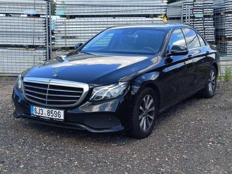 Mercedes-Benz Triedy E