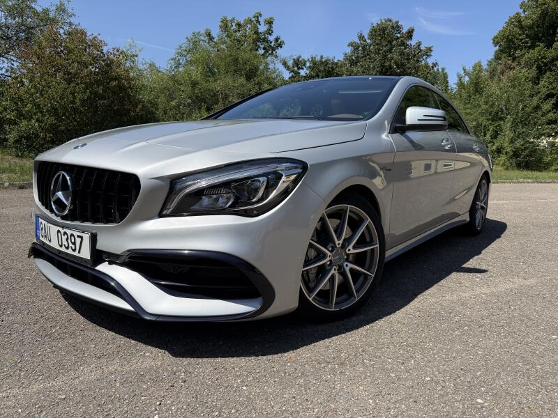 Mercedes-Benz CLA