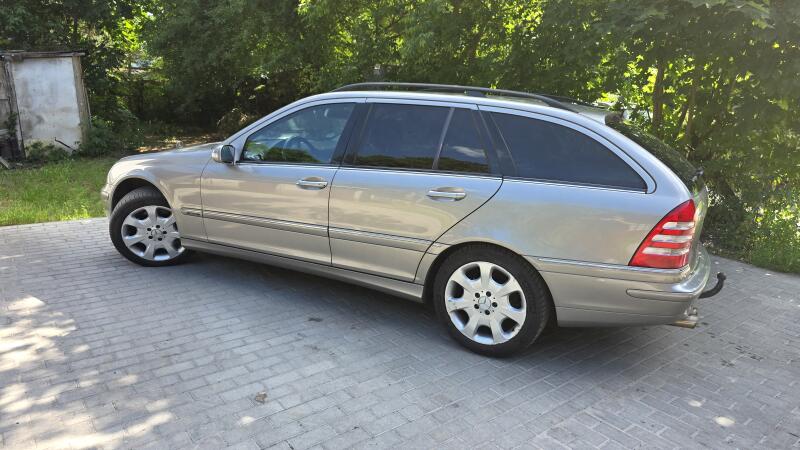 Mercedes-Benz Triedy C