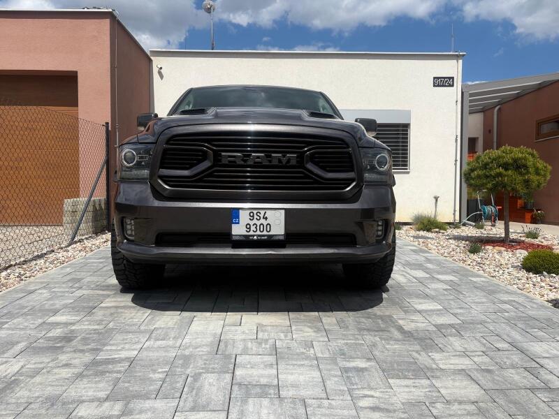 Dodge RAM