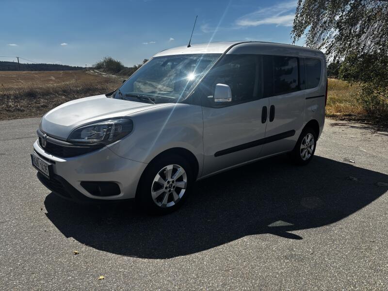 Fiat Dobl�