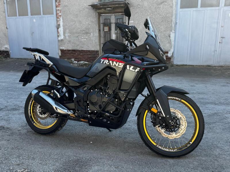 Honda XL 750 Tranalp