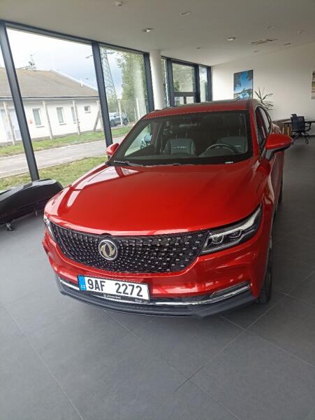 Dongfeng Fengon 5