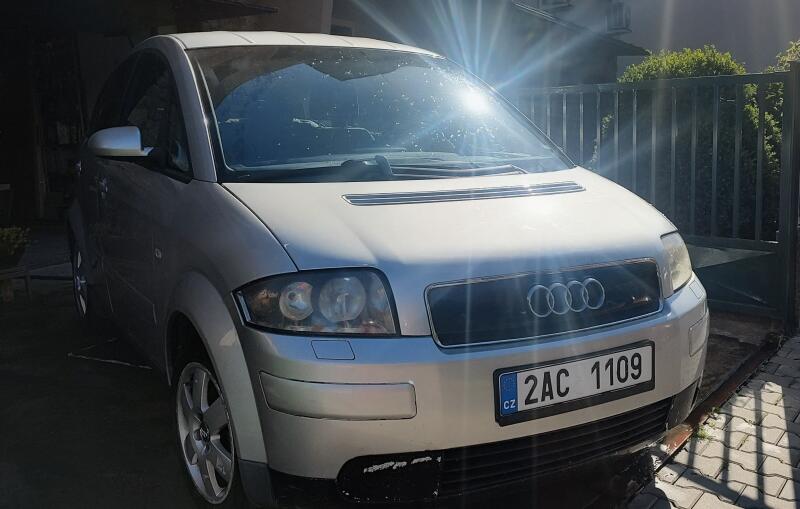 Audi A2