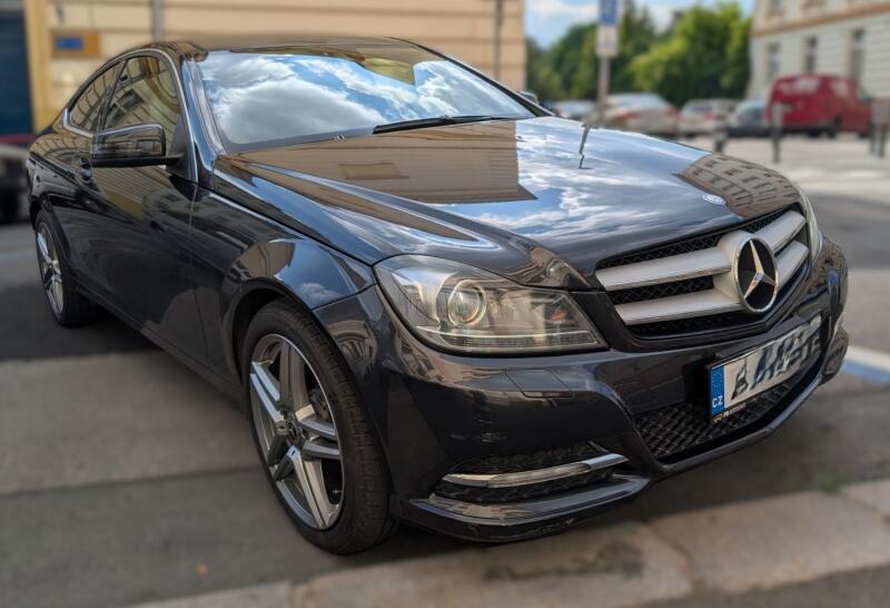 Mercedes-Benz Triedy C