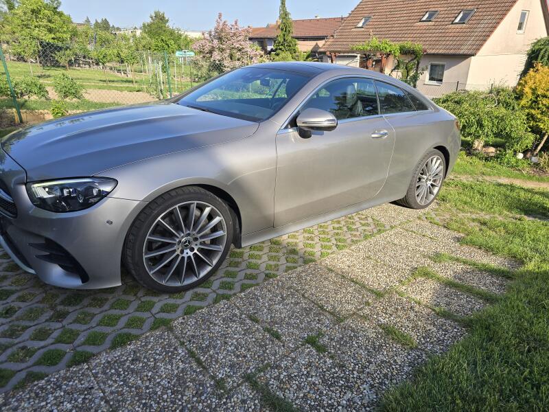 Mercedes-Benz Triedy E