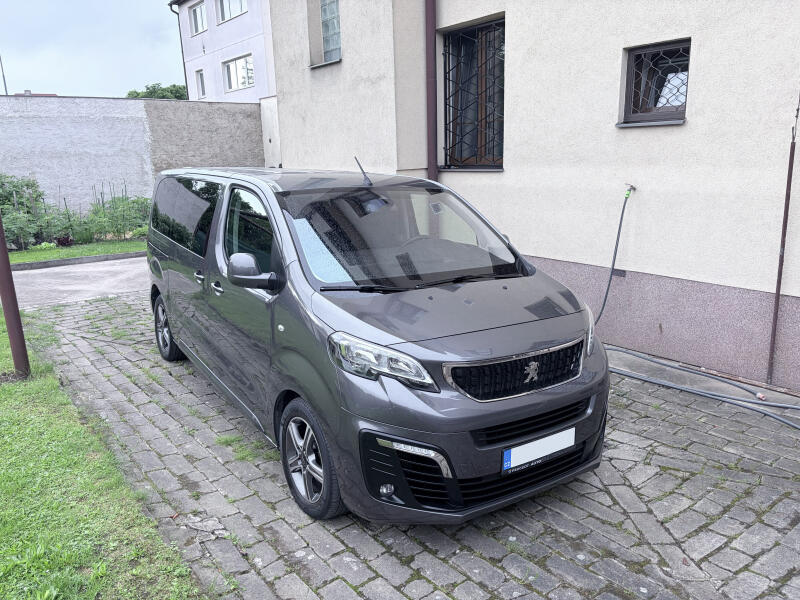 Peugeot Traveller