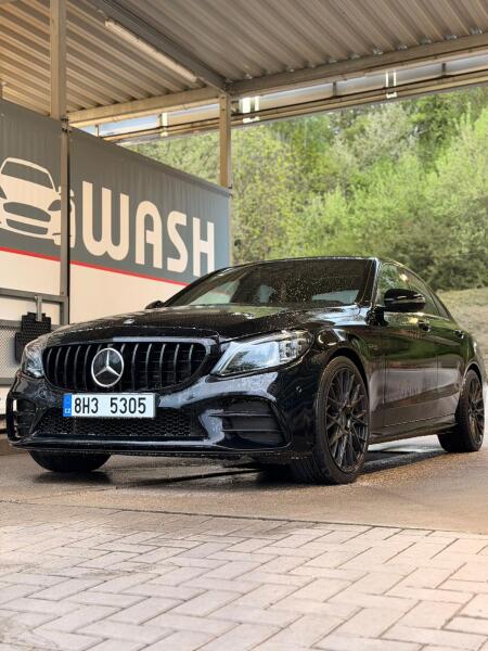 Mercedes-Benz Triedy C