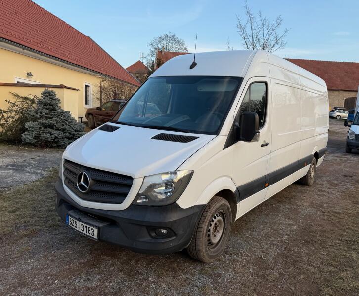 Mercedes-Benz Sprinter