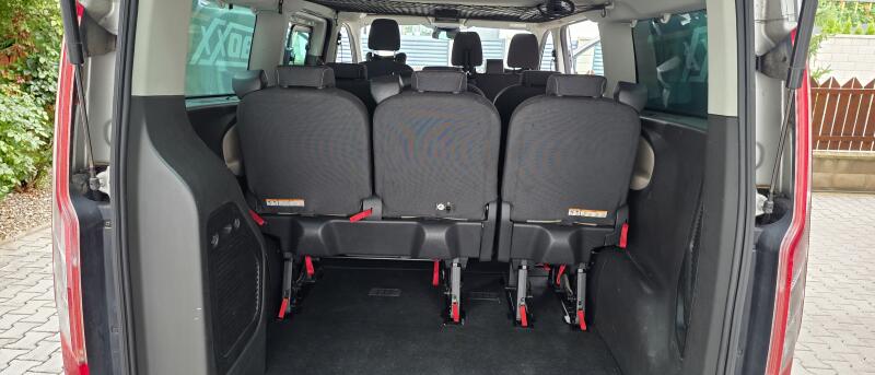 Ford Tourneo Custom
