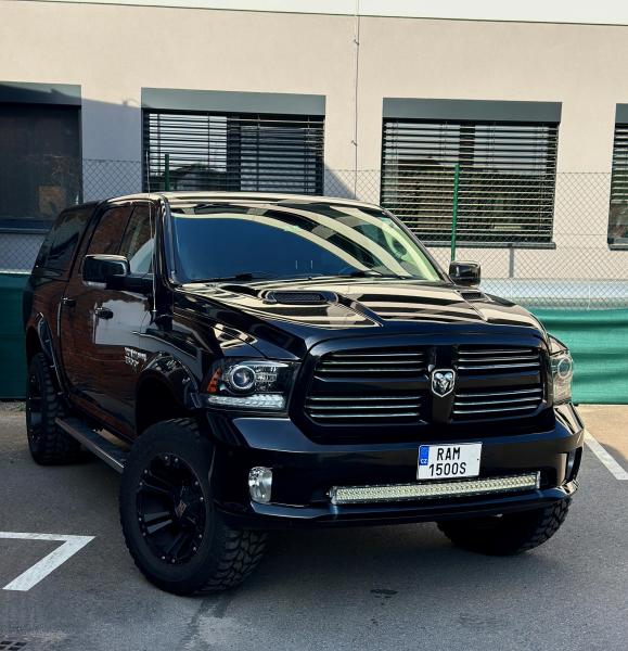 Dodge RAM