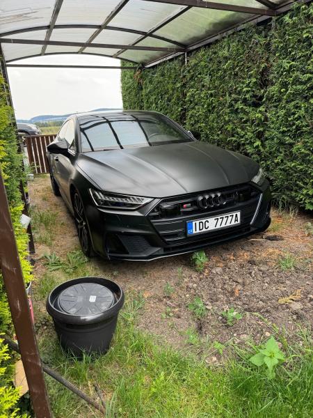 Audi S7