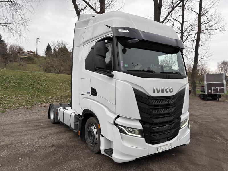 Iveco S-WAY