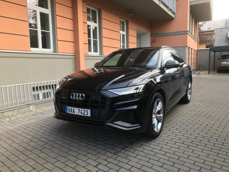 Audi Q8