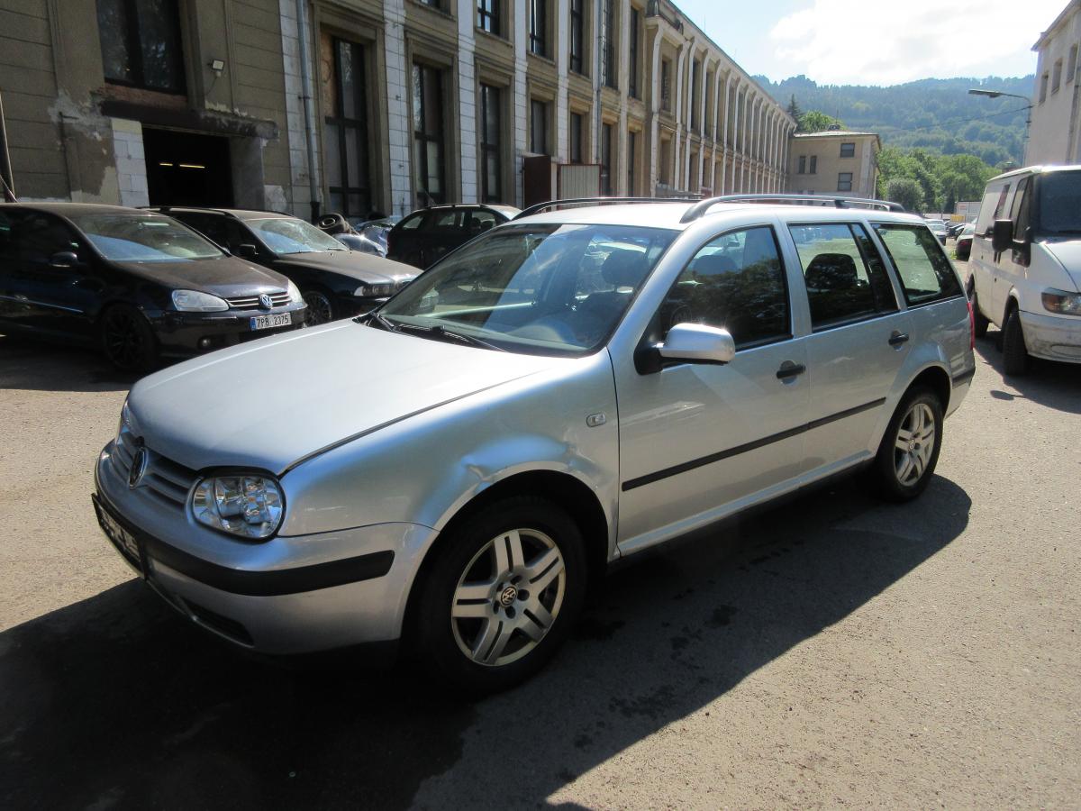 Volkswagen Golf Variant (2002) 1,9 TDI 96 KW 4X4 - detail fotky 1