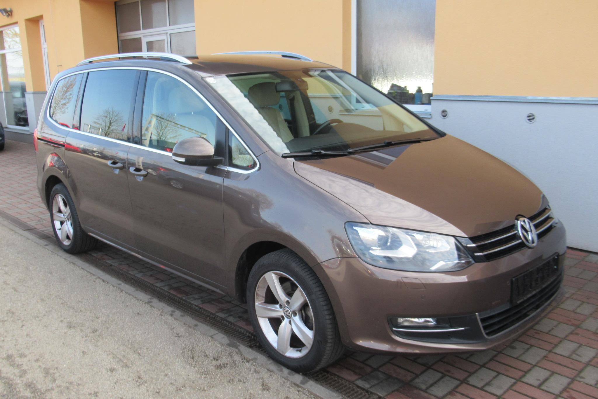 Volkswagen Sharan 2.0TDI 4x4 PANORAMA NAVI TAŽNÉ