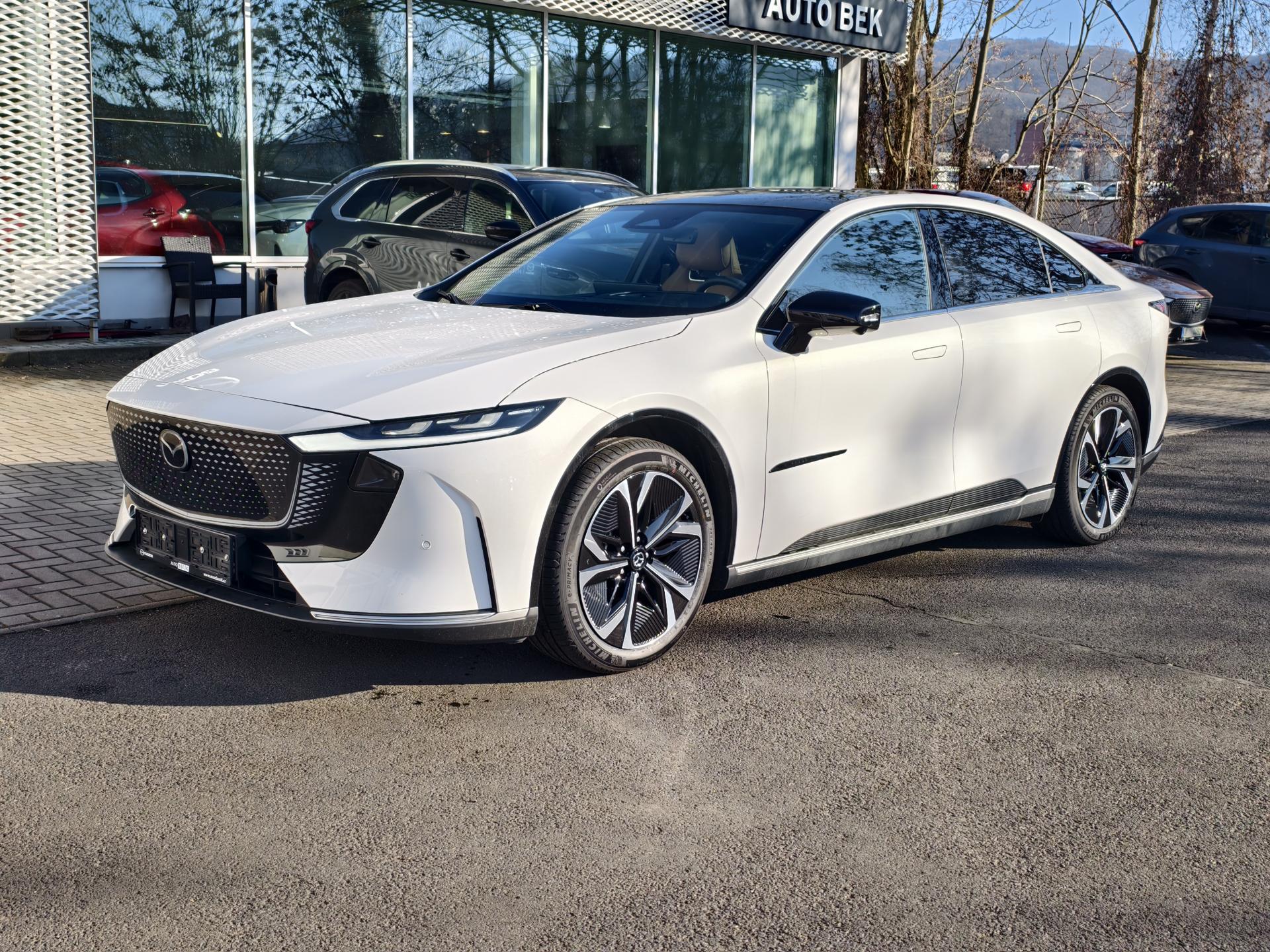 Mazda 6e Takumi Plus 190kw