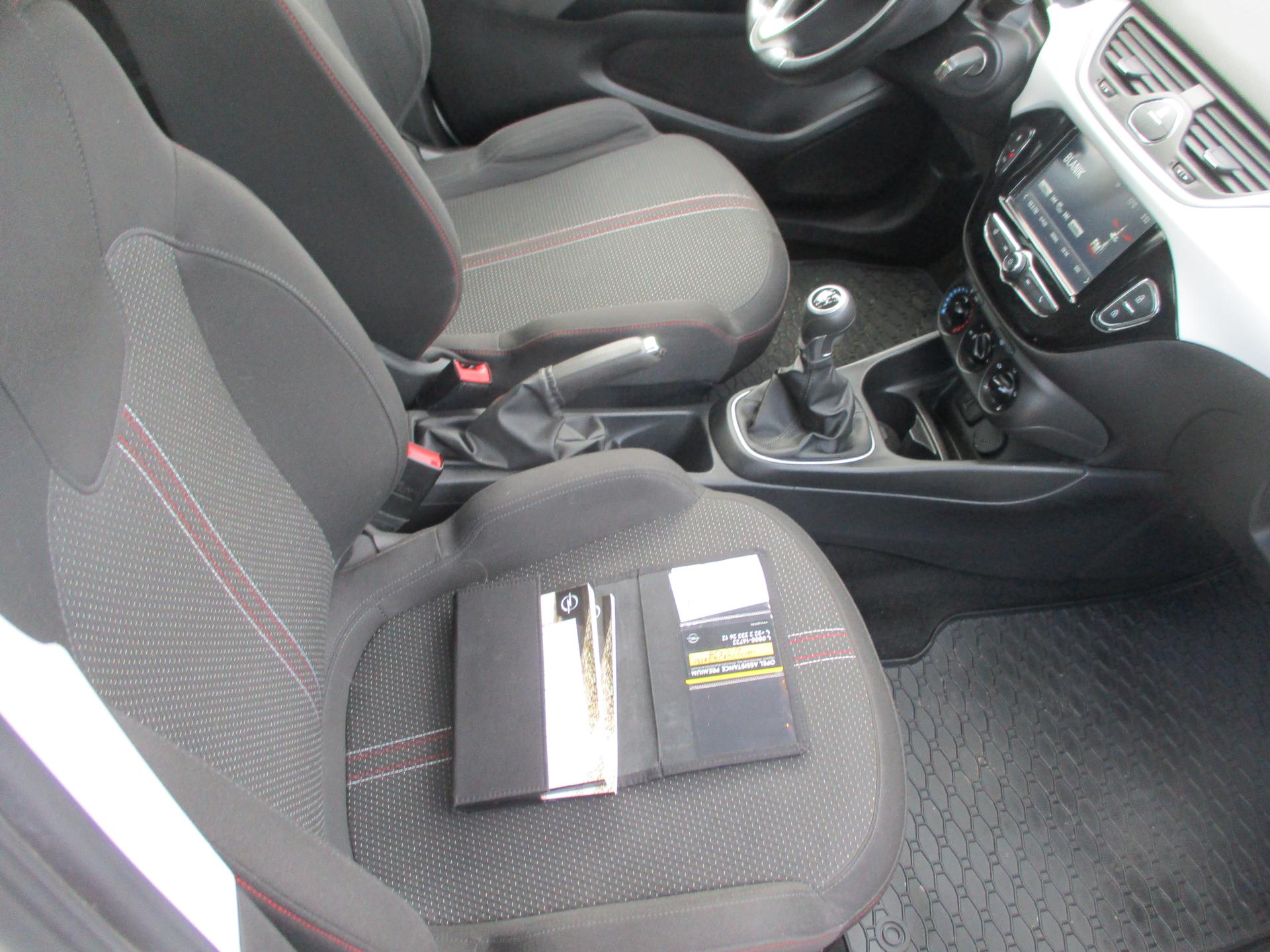 Opel Corsa 1,4 Color Edition / Cebia - Image 6
