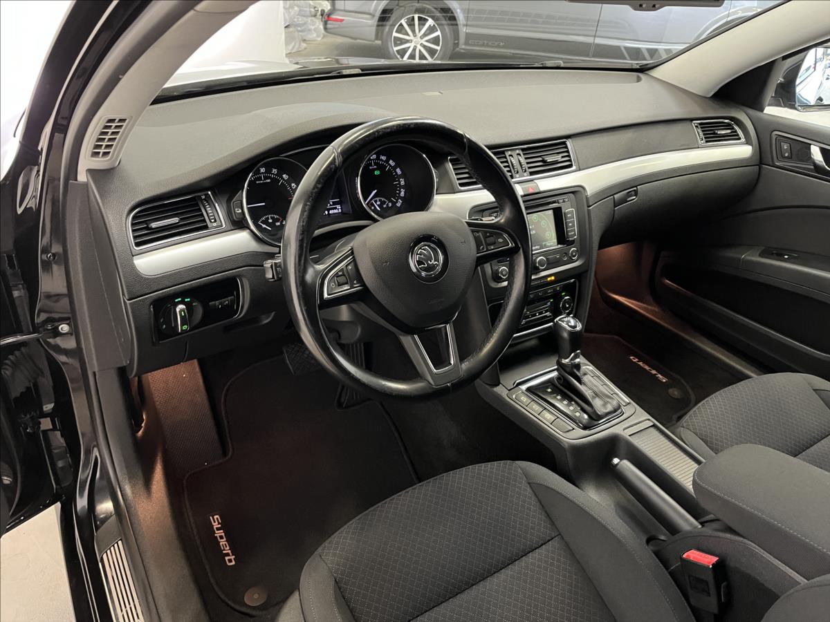 Škoda Superb Ambition 6DSG 2,0 TDI