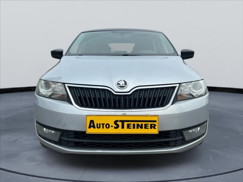 Škoda Rapid 1,6 TDi,Pano,DSG,TZ,Navi,DPH