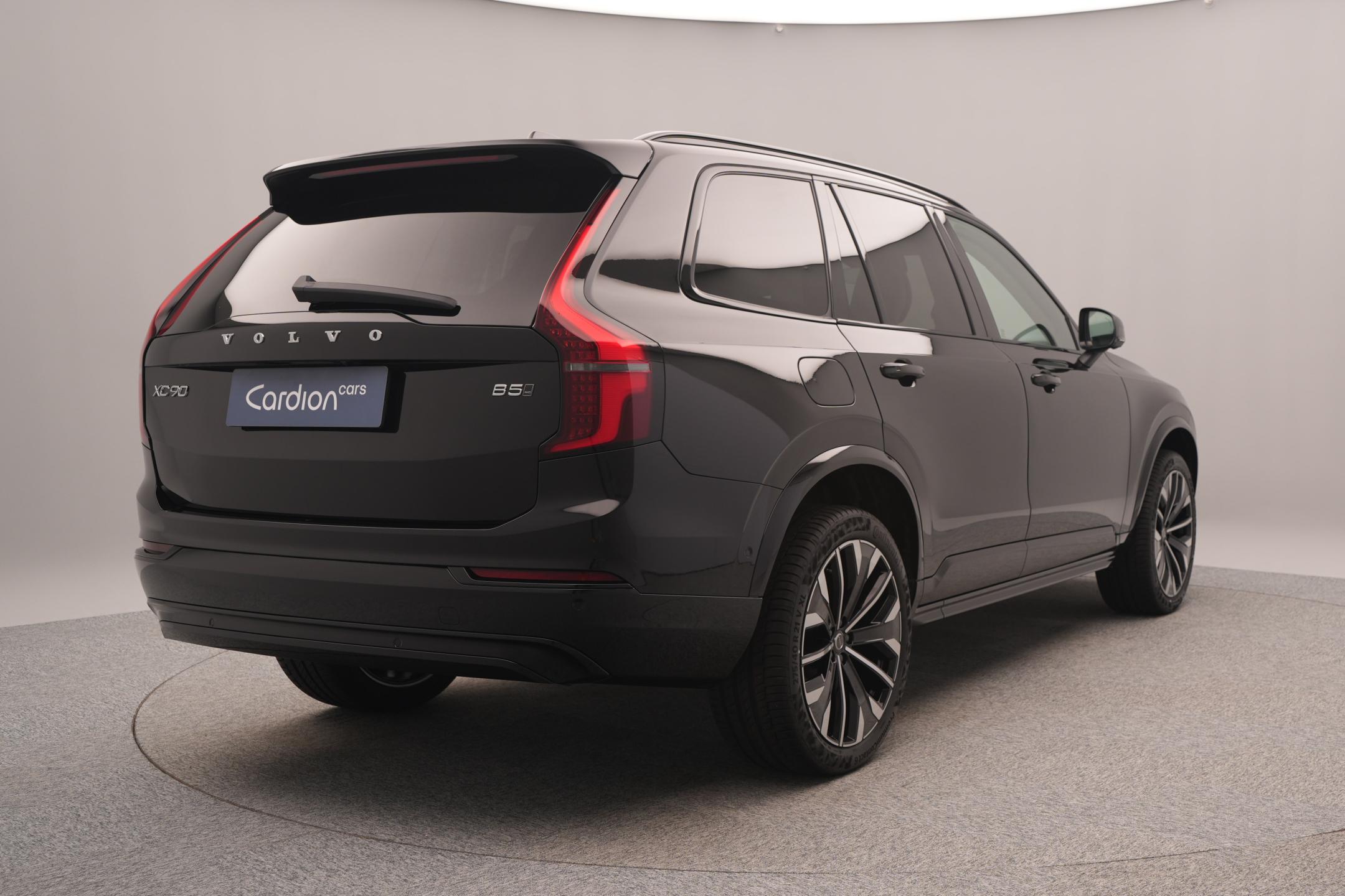 Volvo XC90 B5 AWD AUT DARK PLUS 7míst