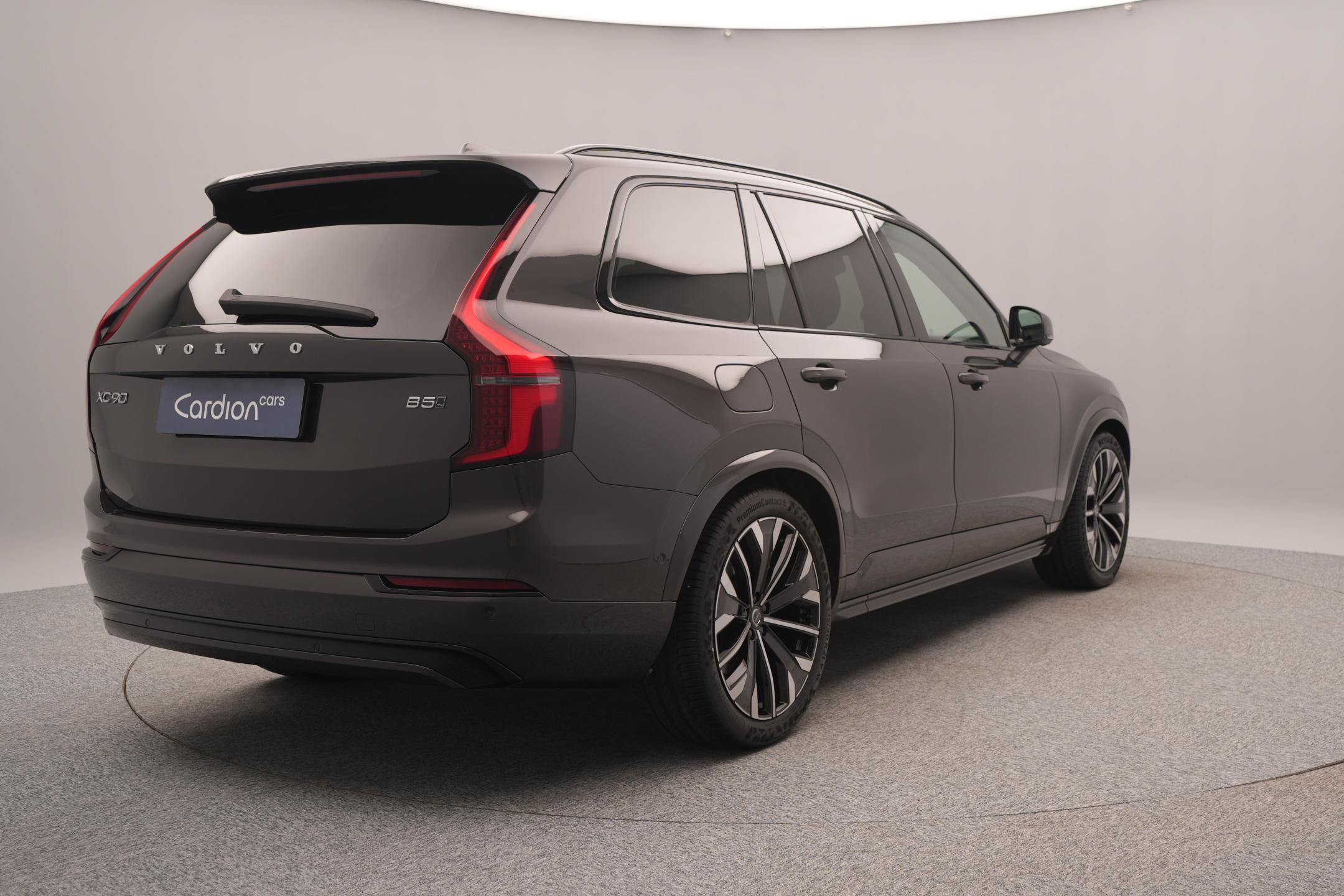 Volvo XC90 B5 AWD AUT DARK PLUS 7míst