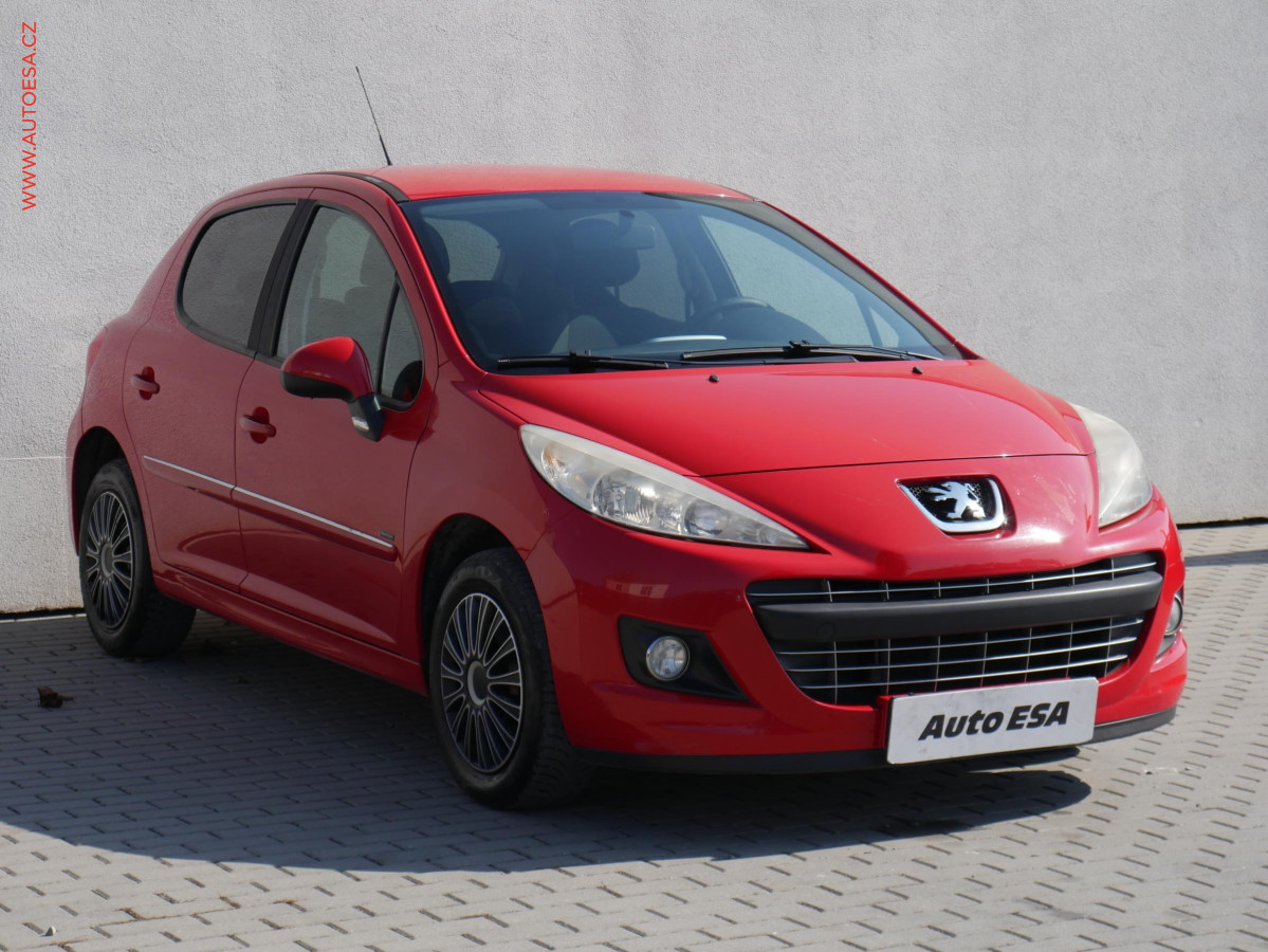 Peugeot 207 1.4i, ČR, AC, temp, STK3/28