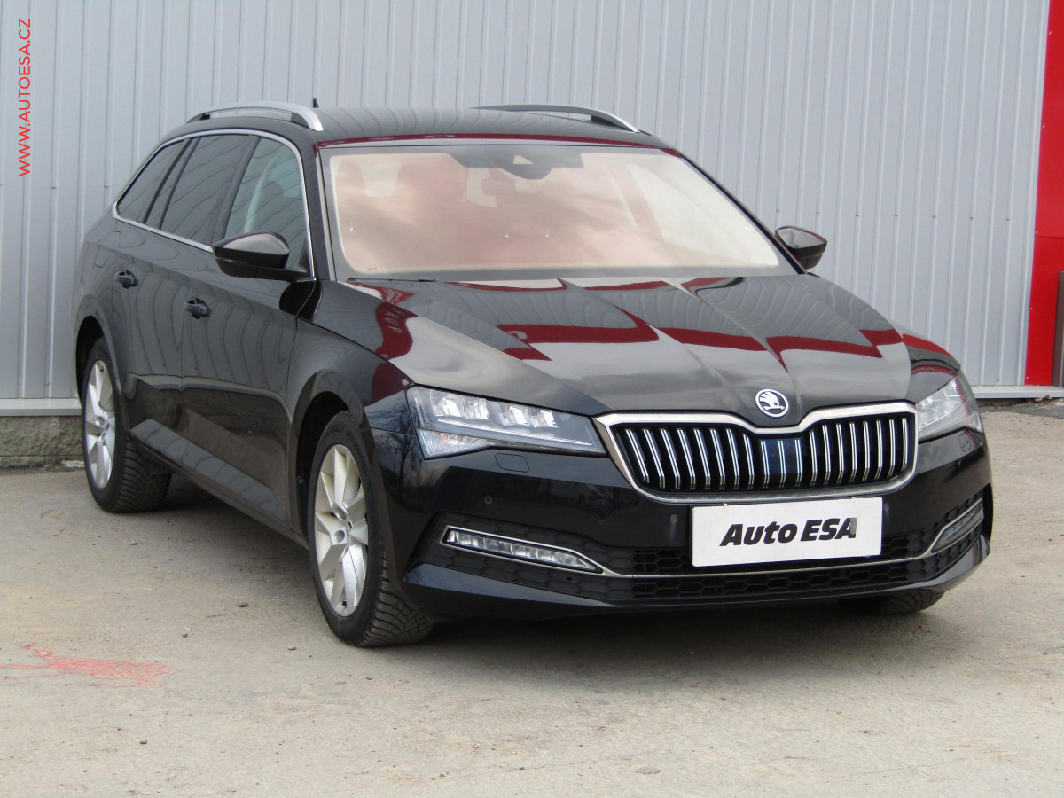 Škoda Superb 2.0 TDi, Style, DSG, LED