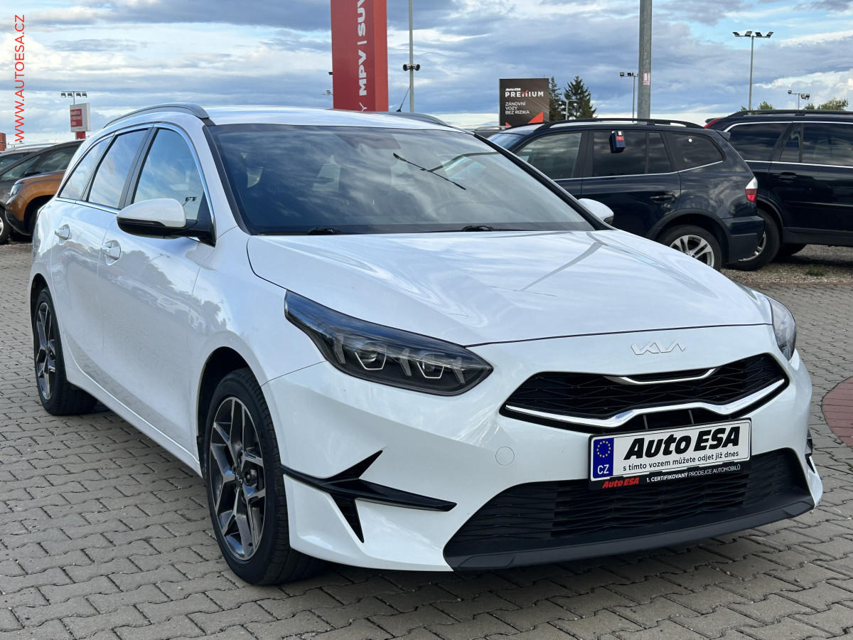 Kia Ceed (2023) 1.5 T-GDi SW, 1.maj,ČR, TOP - detail fotky 1