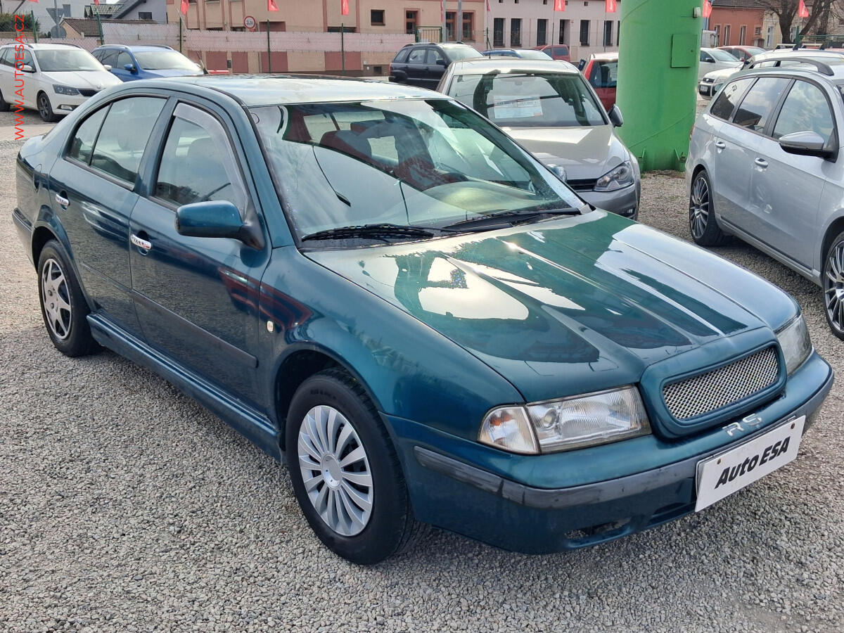 Škoda Octavia 1.6 i, ČR, Tažné