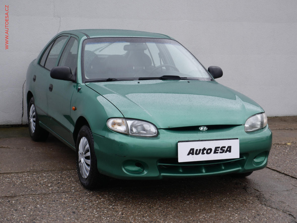 Hyundai Accent 1.5i, 1.maj,ČR, STK2/28