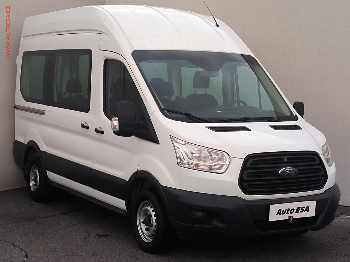 Ford Transit 2.2TDCi L2H3 9míst, AC