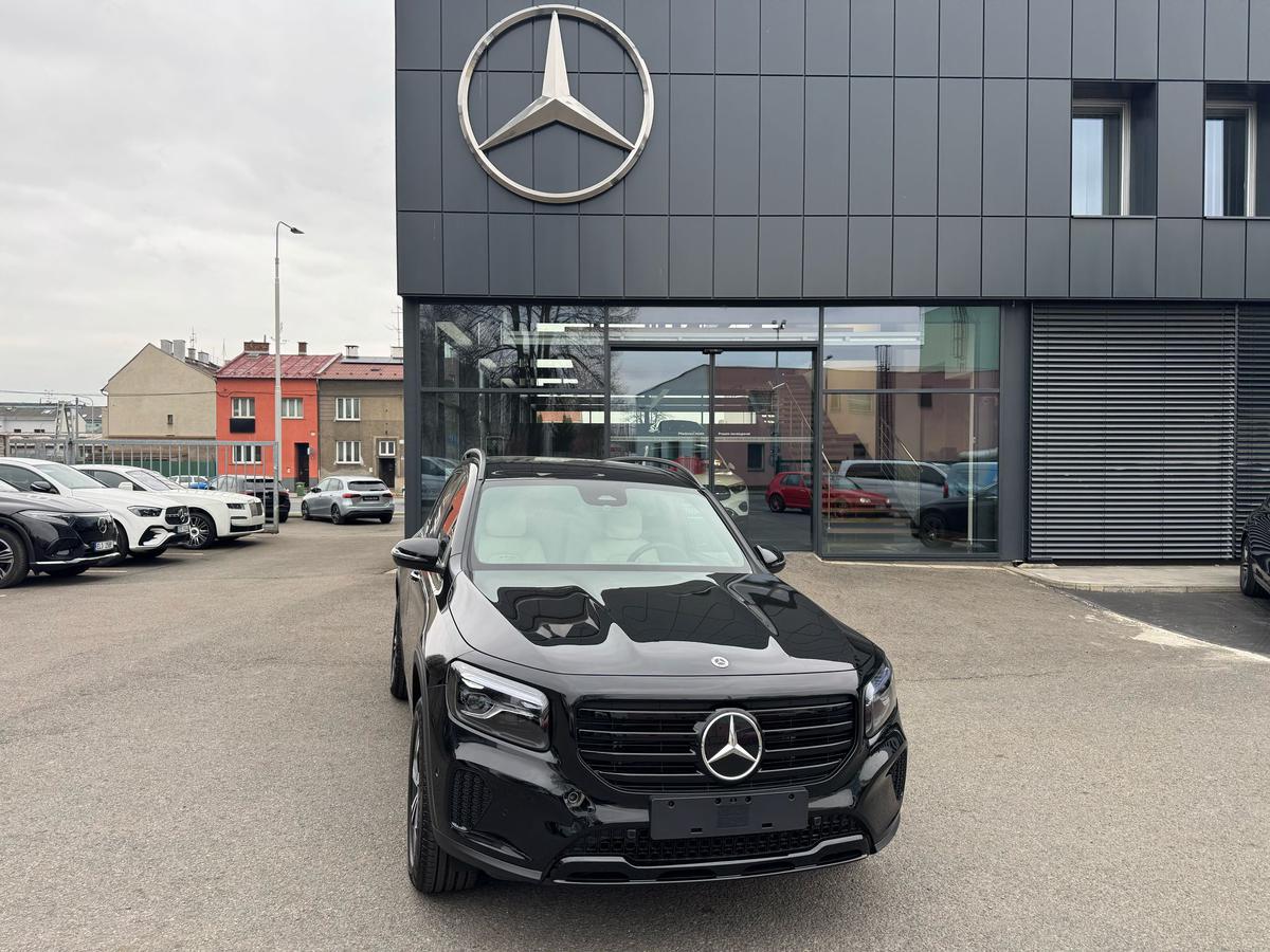 Mercedes-Benz GLB 200 Progressive demo