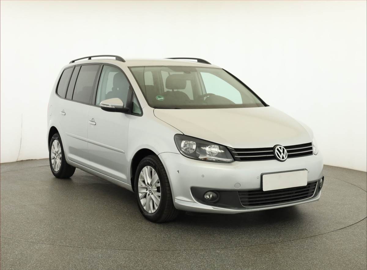 Volkswagen Touran 1.6 TDI, Automat, Serv.kniha