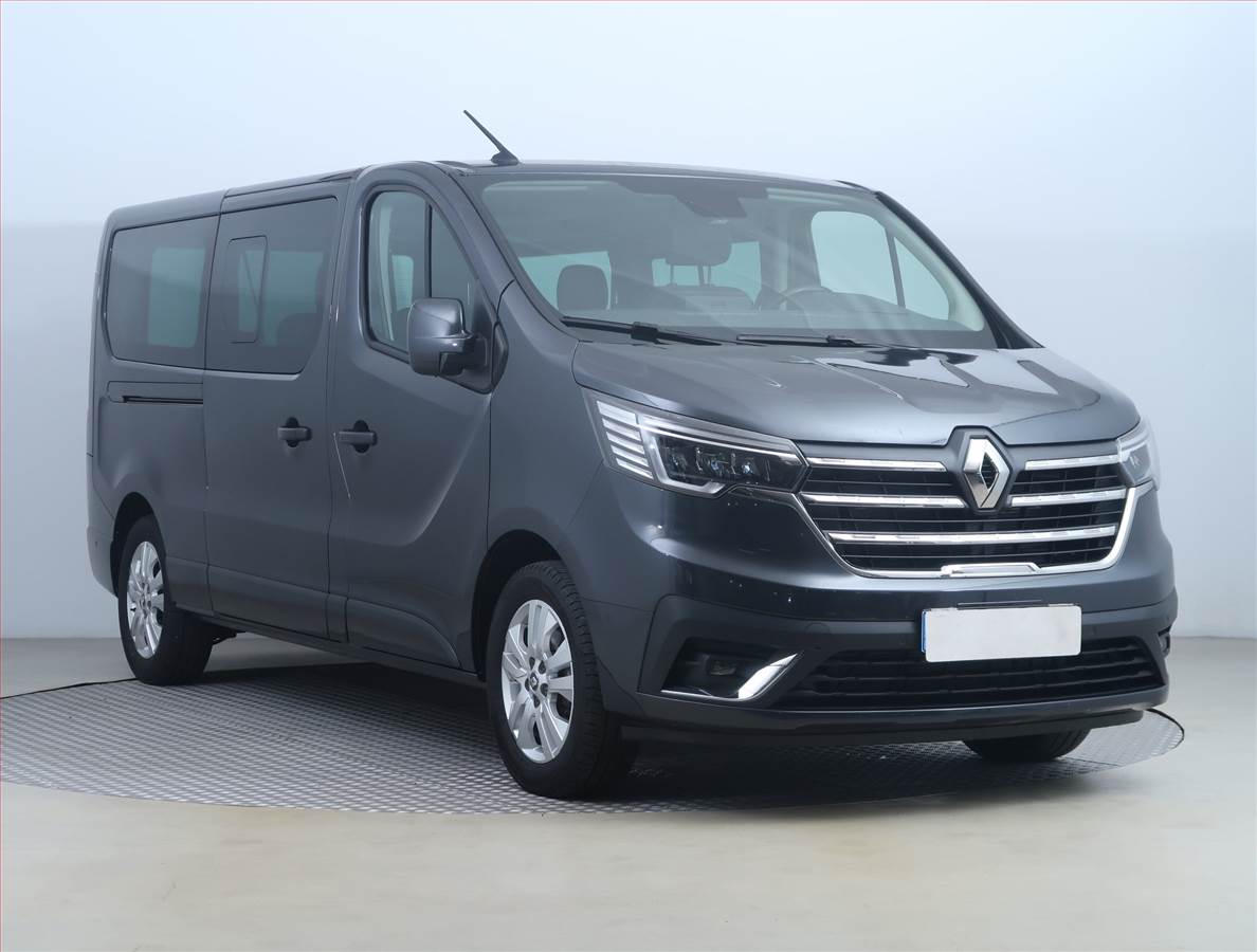 Renault Trafic (2022) 2.0 Blue dCi, Bus, 5Míst, ČR - detail fotky 1