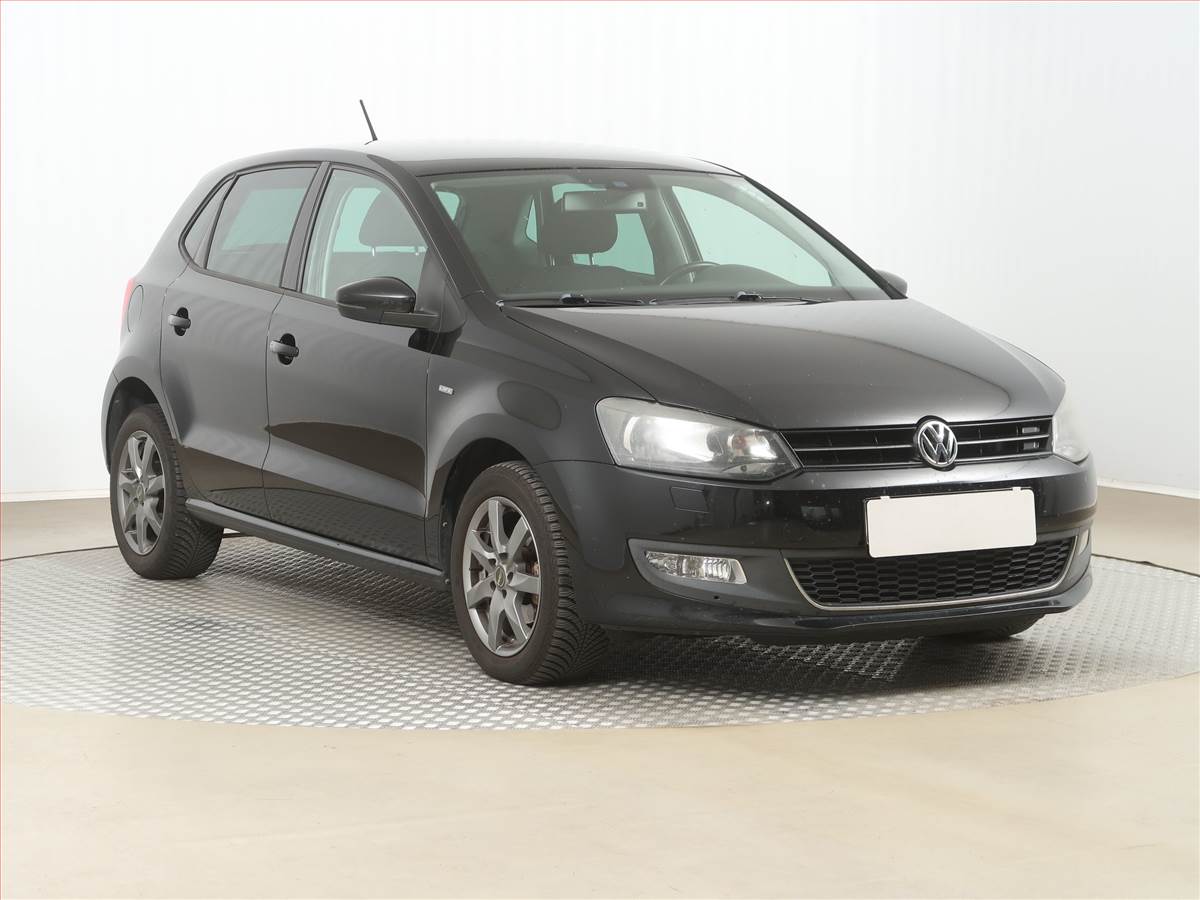 Volkswagen Polo (2014) 1.6 TDI, Serv.kniha, Tempomat - detail fotky 1