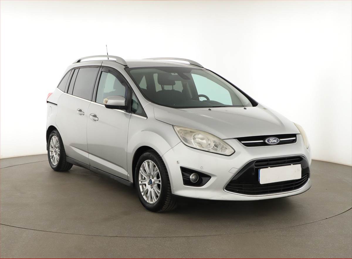 Ford Grand C-MAX 1.6 TDCi, 7 míst, Tempomat