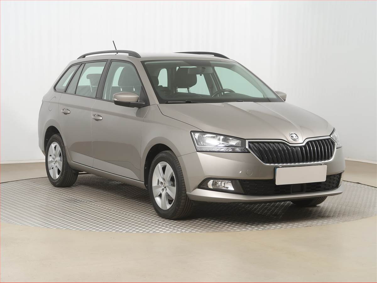 Škoda Fabia 1.0 TSI, ČR,1.maj, Tempomat