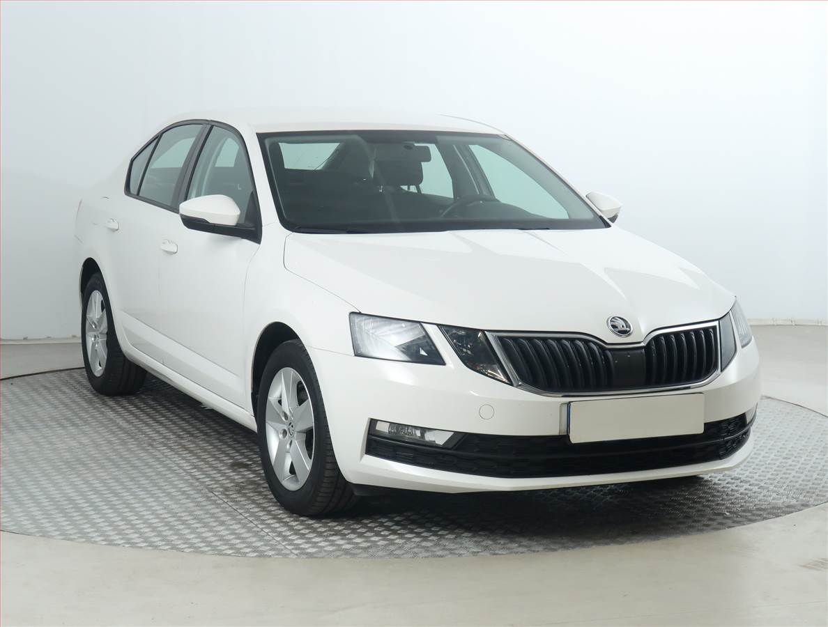Škoda Octavia Ambition 1.6 TDI, ČR,1.maj