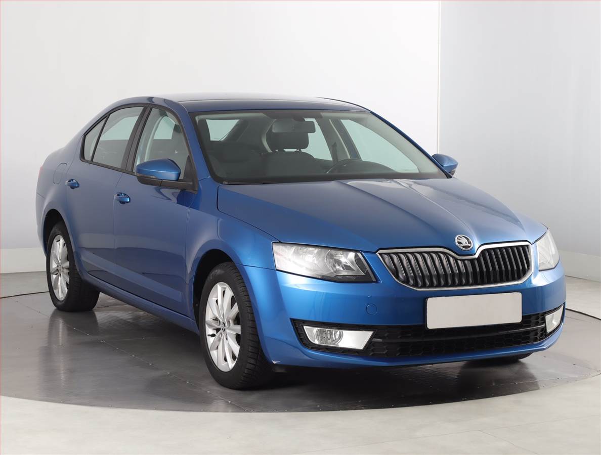 Škoda Octavia Elegance 1.6 TDI, Tempomat