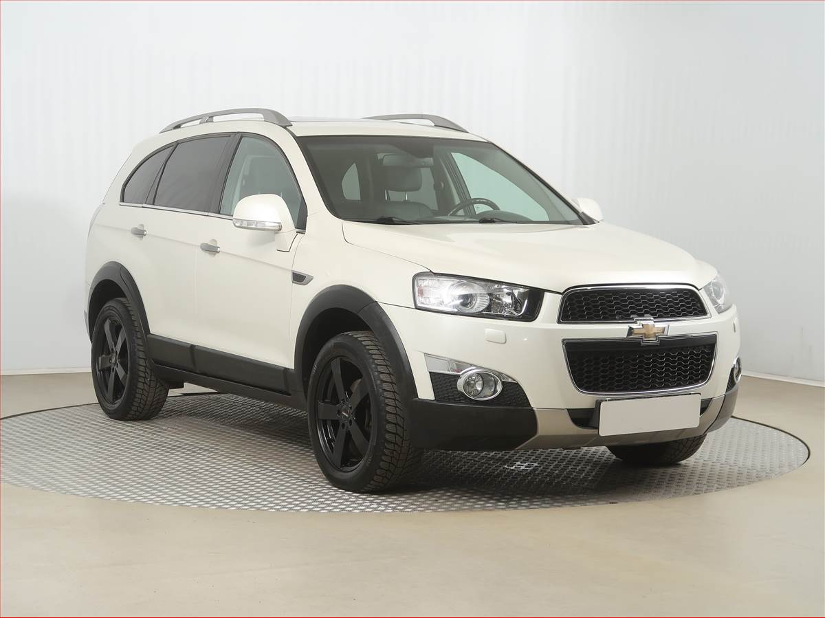 Chevrolet Captiva 2.2 VCDI, 4X4, 7 míst, Navi