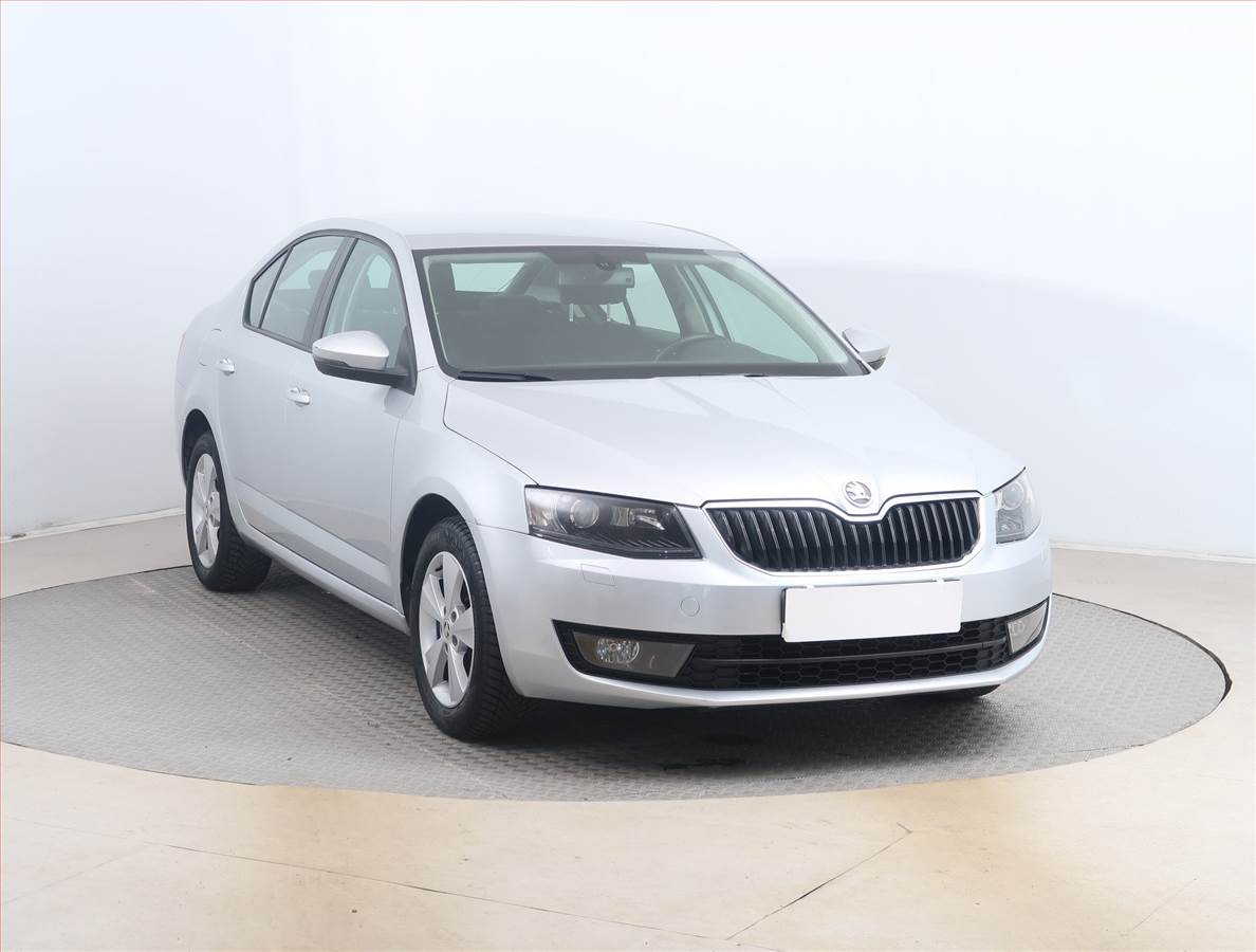Škoda Octavia Elegance 2.0 TDI, Bi-Xenony