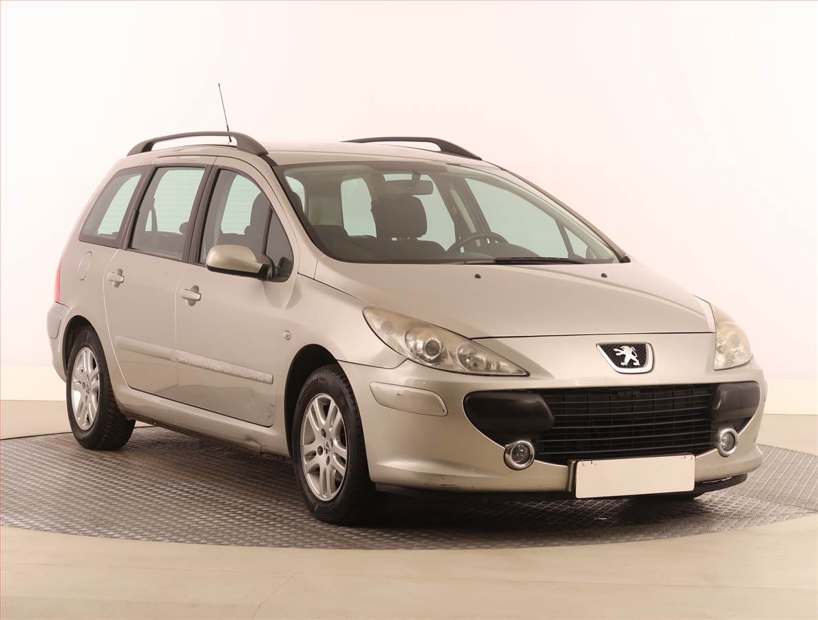 Peugeot 307 1.6 HDi, ČR,1.maj, po STK