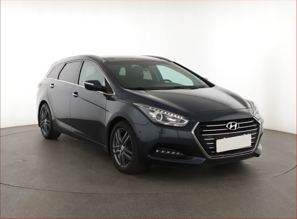 Hyundai i40 (2017) 1.7 CRDi, Automat, Kůže, Navi - detail fotky 1