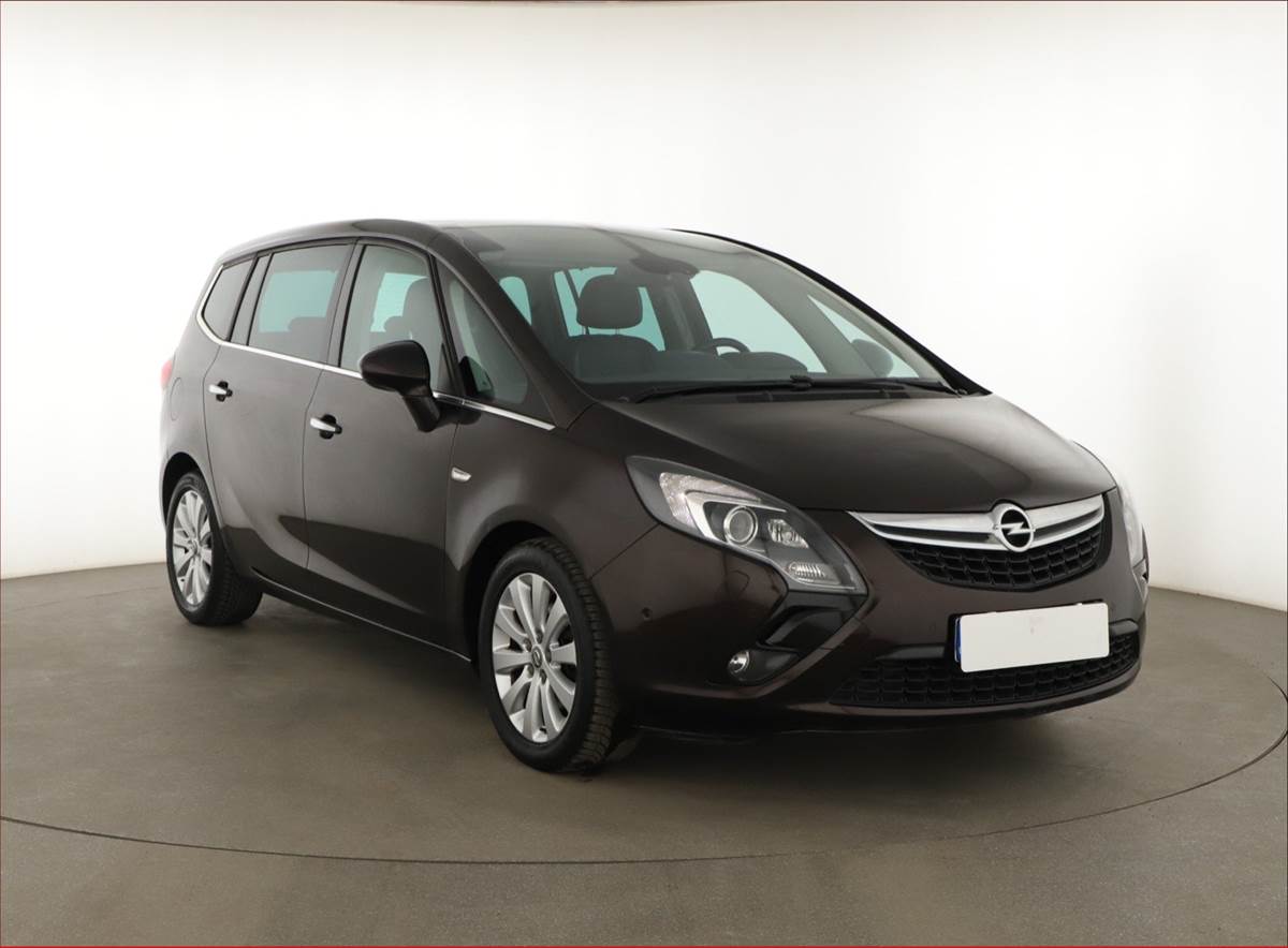 Opel Zafira Cosmo 2.0 CDTI, Navi, Xenony