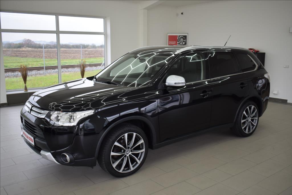 Mitsubishi Outlander 2,2 Di-D, 4x4,INTENSE+,kamera - detail fotky 1